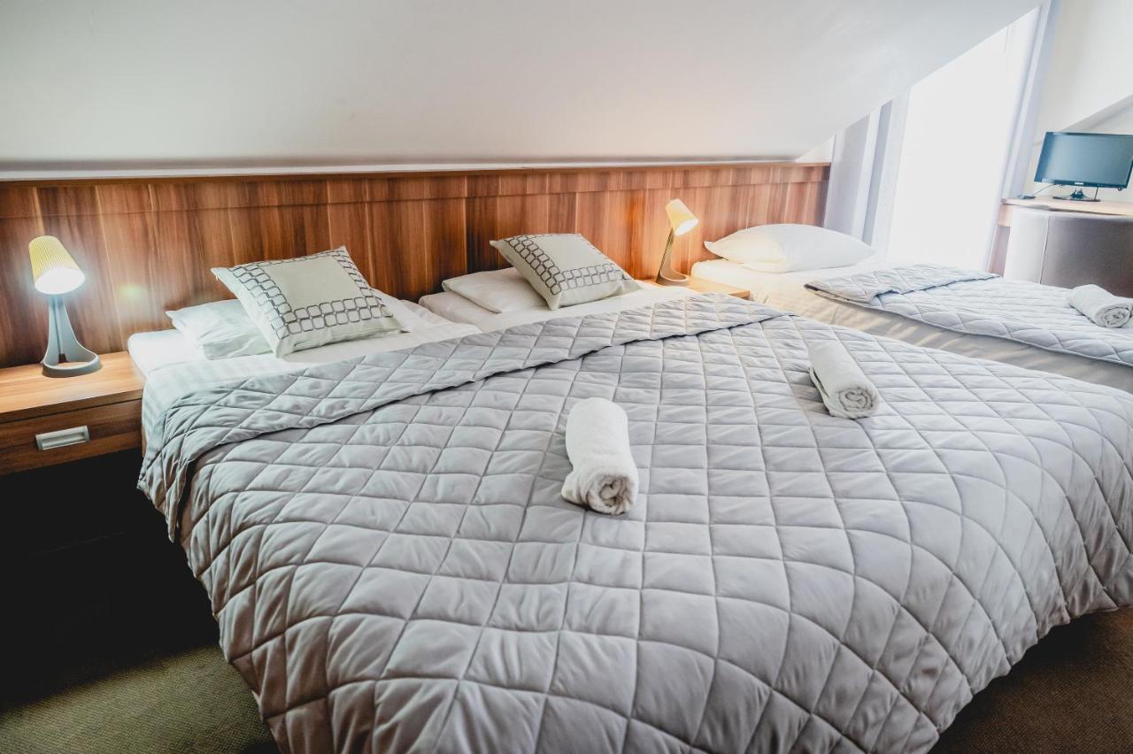 Hotel Nad Morzem- Art-Pension Świerzno Dış mekan fotoğraf