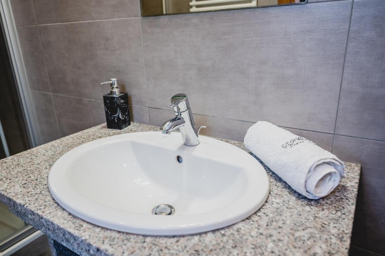 Hotel Nad Morzem- Art-Pension Świerzno Dış mekan fotoğraf